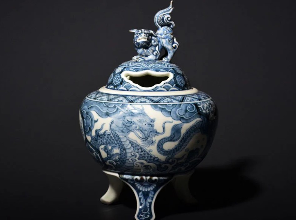 大香炉 染付破邪獅子龍